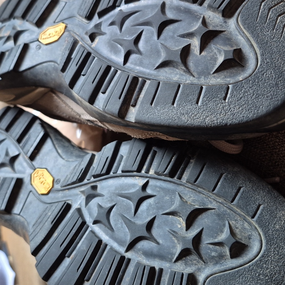 Asolo Men's Tan and Black Athletic Shoes - Picture 5 of 5